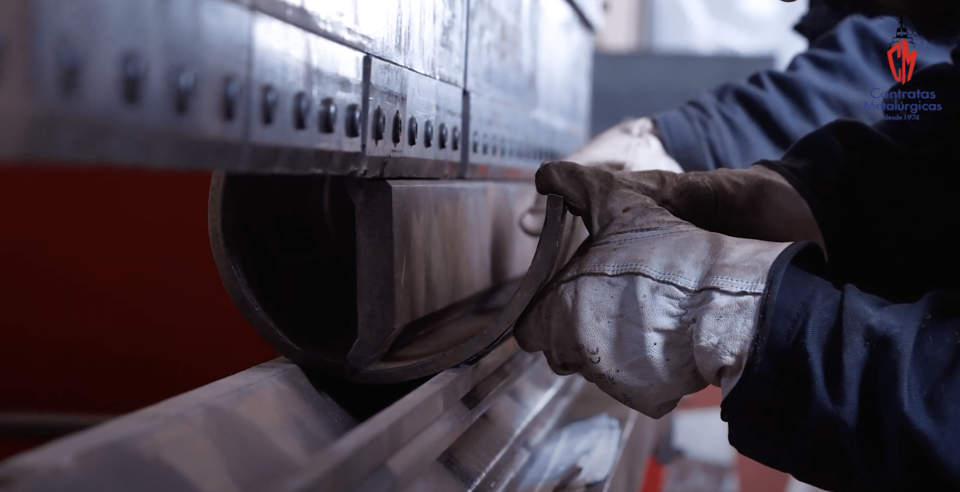 fabricación de tejas metalicas